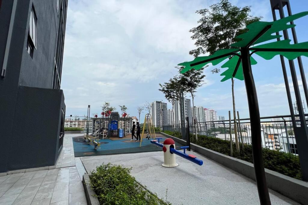 Cozy Aera Residence / Free Wi-Fi Netflix / Sunway Petaling Jaya Buitenkant foto