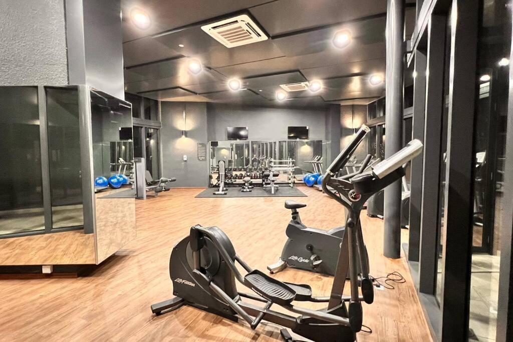 Cozy Aera Residence / Free Wi-Fi Netflix / Sunway Petaling Jaya Buitenkant foto