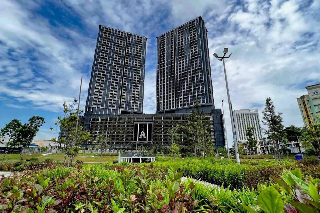Cozy Aera Residence / Free Wi-Fi Netflix / Sunway Petaling Jaya Buitenkant foto